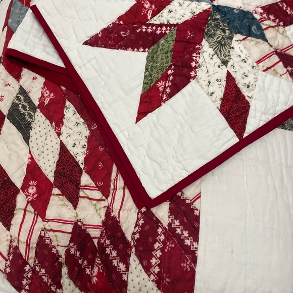 Pottery Barn Noelle Star Handcrafted Applique Quilt King with shams - Picture 13 of 15